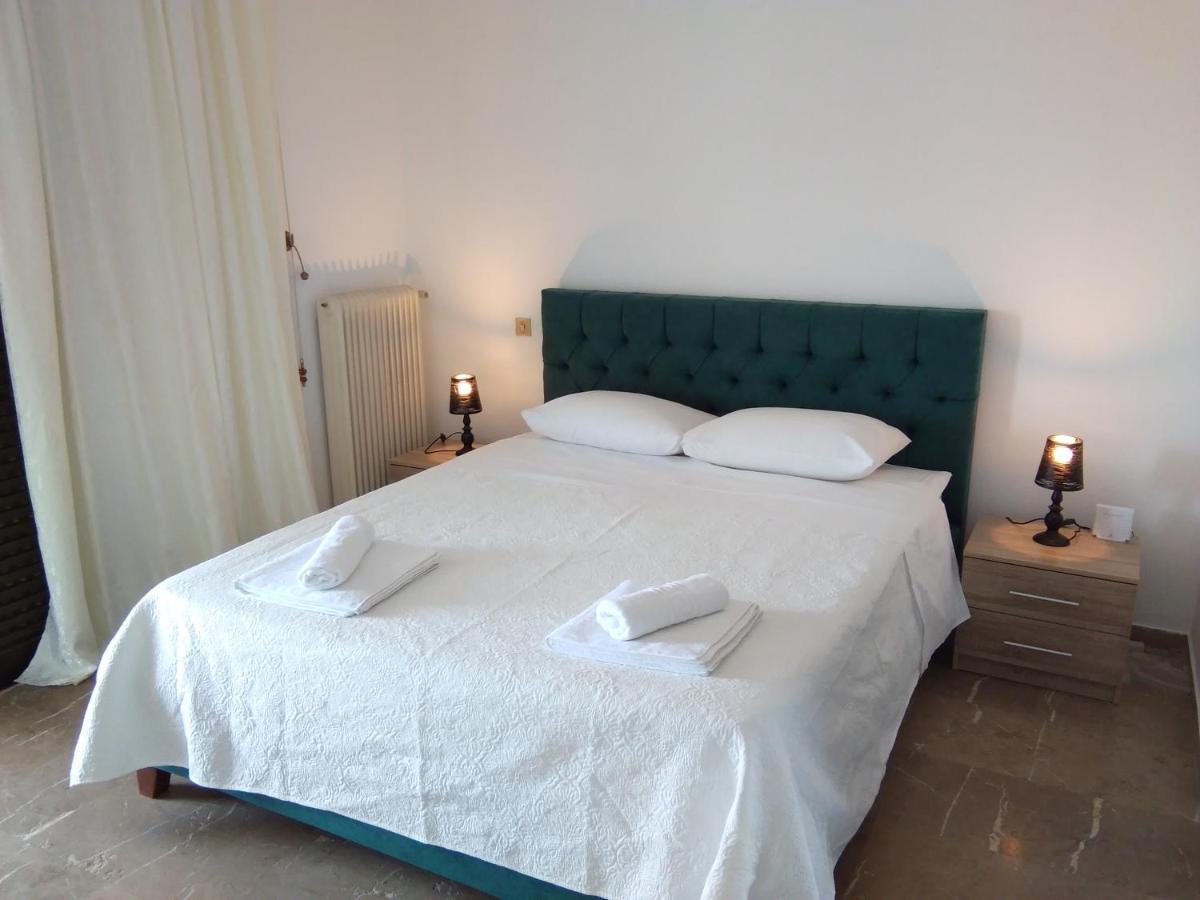 Glyfada Seabreeze Apartment Atene Esterno foto