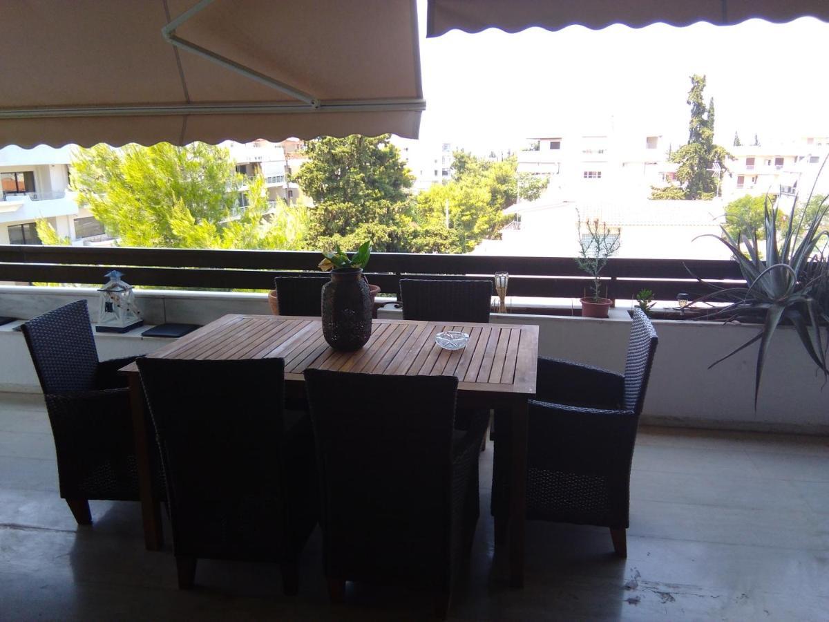 Glyfada Seabreeze Apartment Atene Esterno foto